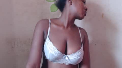 tall_choco online show from 19, 6, 2026