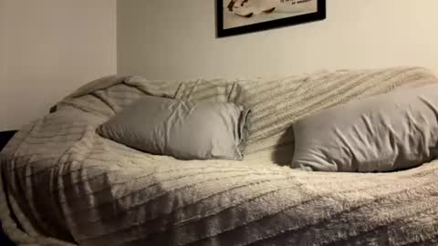 Snapshot of tallmanplaytime chatting on 14, 7, 2026 Tall Bored Horny - Cumshot online show from 14, 7, 2026