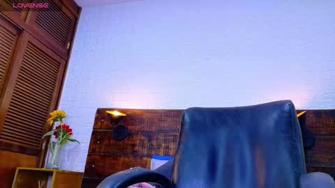    online show from 16, 12, 2025