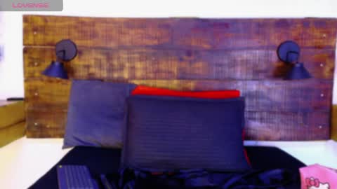    online show from 10, 4, 2026