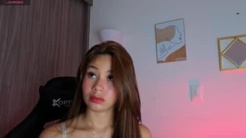 Snapshot of tamara_serra__ chatting on 23, 11, 2025 TAMARA SERRA online show from 23, 11, 2025