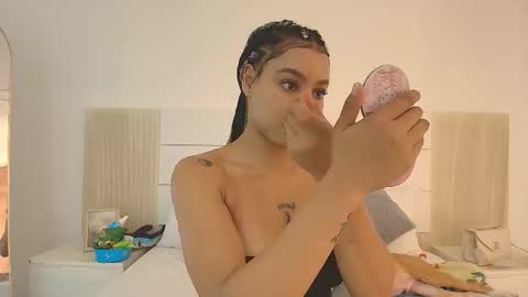 Snapshot of tamara_walter chatting on 2, 3, 2026 Tamara online show from 2, 3, 2026