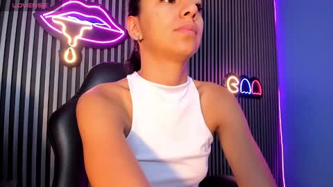 Snapshot of tamaraakins chatting on 10, 1, 2025 Tamy online show from 10, 1, 2025