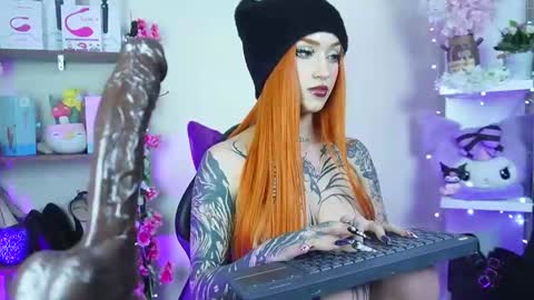 Cami 3 online show from 10, 2, 2025