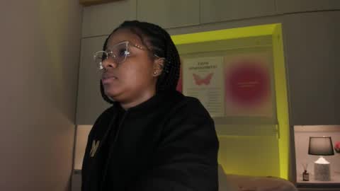 Snapshot of tamarazaki chatting on 1, 2, 2026 Tami online show from 1, 2, 2026