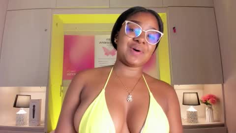 Snapshot of tamarazaki chatting on 10, 2, 2026 Tami online show from 10, 2, 2026