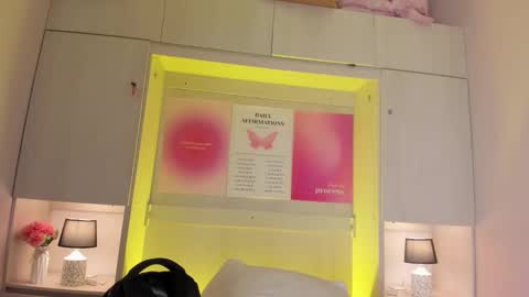 Snapshot of tamarazaki chatting on 16, 2, 2026 Tami online show from 16, 2, 2026