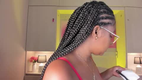 Snapshot of tamarazaki chatting on 24, 2, 2026 Tami online show from 24, 2, 2026