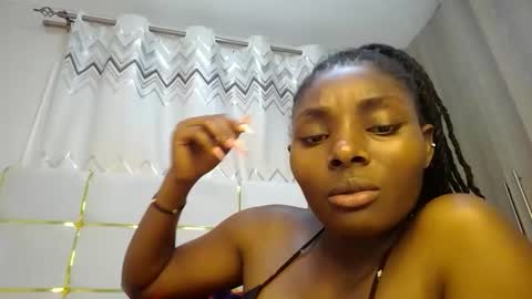 Snapshot of tamia538235 chatting on 28, 1, 2025 tamia online show from 28, 1, 2025