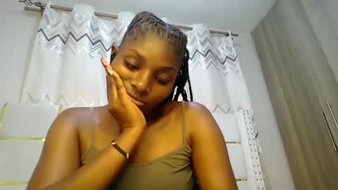 Snapshot of tamia538235 chatting on 5, 2, 2025 tamia online show from 5, 2, 2025