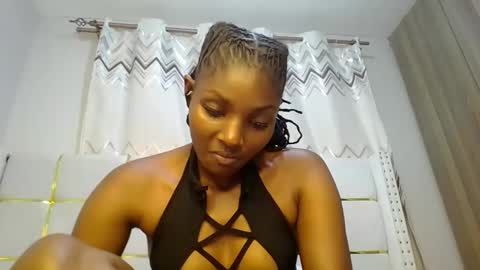 Snapshot of tamia538235 chatting on 5, 2, 2025 tamia online show from 5, 2, 2025