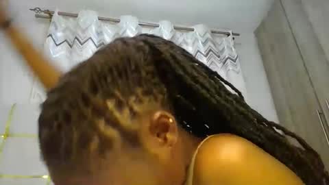 Snapshot of tamia538235 chatting on 19, 2, 2025 tamia online show from 19, 2, 2025