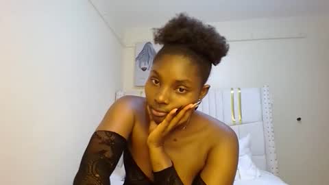 Snapshot of tamia538235 chatting on 24, 10, 2025 tamia online show from 24, 10, 2025