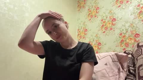 Karina online show from 16, 4, 2026