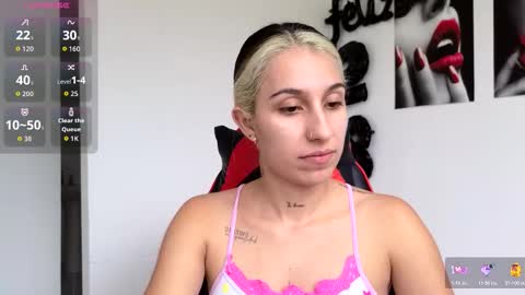 Snapshot of tammyandrade_ chatting on 24, 10, 2025 tammy  online show from 24, 10, 2025