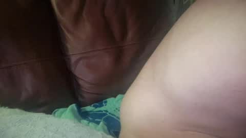 Snapshot of tampabatorbro chatting on 9, 8, 2026 tampabatorbro online show from 9, 8, 2026
