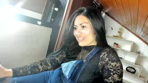 tania online show from 15, 4, 2026