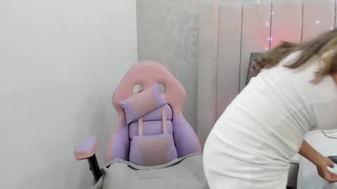 Snapshot of taniacarterr chatting on 11, 2, 2025 TaniaCarter online show from 11, 2, 2025