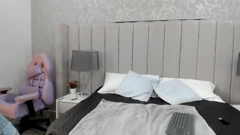 Snapshot of taniacarterr chatting on 27, 2, 2025 TaniaCarter online show from 27, 2, 2025