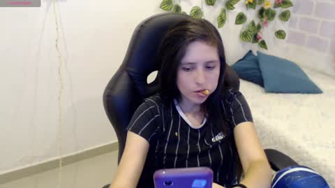 Tania  online show from 1, 2, 2025