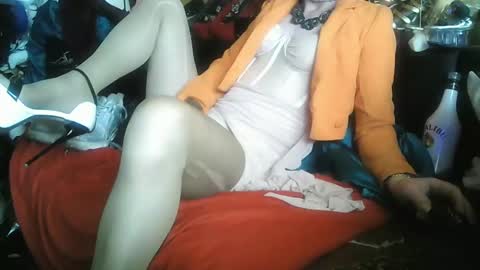Snapshot of tanjageile chatting on 28, 2, 2025 tanjageile online show from 28, 2, 2025