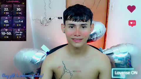 Snapshot of tanjiro_cute chatting on 15, 10, 2025 Andres online show from 15, 10, 2025