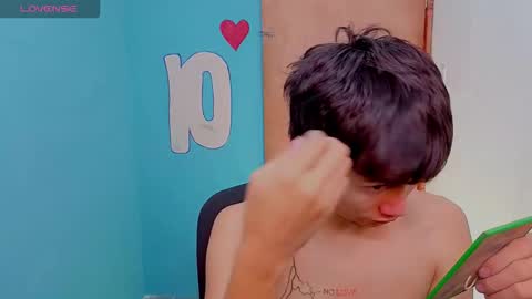 Snapshot of tanjiro_cute chatting on 28, 2, 2026 Andres online show from 28, 2, 2026