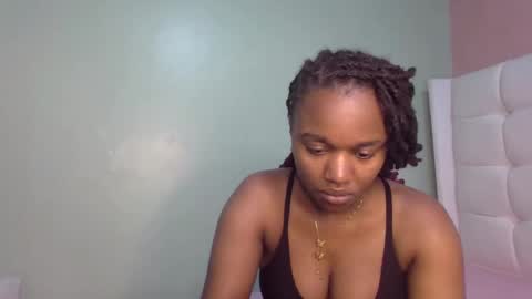 Snapshot of tannia004 chatting on 8, 1, 2025 tania online show from 8, 1, 2025