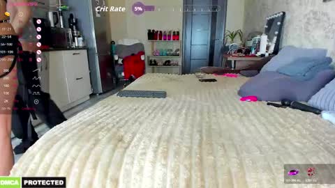 Snapshot of tanyaandwinson chatting on 4, 11, 2025 TanyaAndWinson online show from 4, 11, 2025