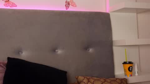 Snapshot of tanyakrosss chatting on 13, 5, 2026 Tania online show from 13, 5, 2026
