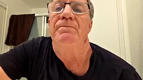 Snapshot of tapper1211 chatting on 25, 6, 2026 tapper1211 online show from 25, 6, 2026