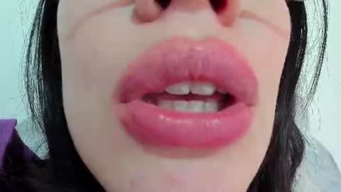 Snapshot of tara_joi chatting on 9, 7, 2026 Tara online show from 9, 7, 2026