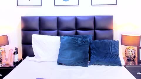 taracarsonn online show from 25, 1, 2025