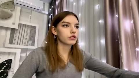 Snapshot of tarahmelaun chatting on 26, 2, 2026 Mia online show from 26, 2, 2026