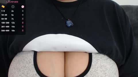 Snapshot of tarrant_ chatting on 15, 2, 2025 tarrant_ online show from 15, 2, 2025