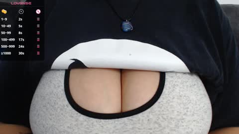 Snapshot of tarrant_ chatting on 16, 2, 2025 tarrant_ online show from 16, 2, 2025