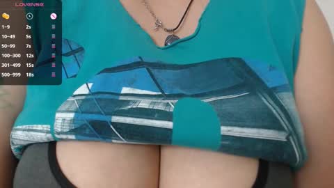 Snapshot of tarrant_ chatting on 24, 2, 2025 tarrant_ online show from 24, 2, 2025