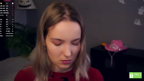 Snapshot of tashinapetitto chatting on 7, 11, 2025 Your Ressie online show from 7, 11, 2025