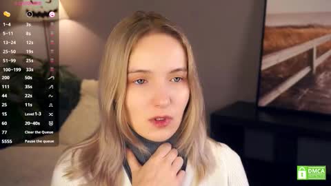 Snapshot of tashinapetitto chatting on 24, 11, 2025 Your Ressie online show from 24, 11, 2025