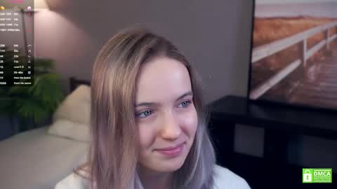 Snapshot of tashinapetitto chatting on 3, 12, 2025 Your Ressie online show from 3, 12, 2025