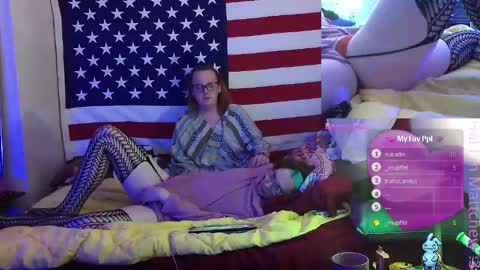 Snapshot of tasteflavored_femboy chatting on 16, 2, 2025 Taste online show from 16, 2, 2025