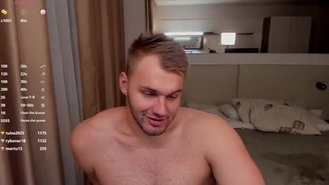 Snapshot of tasty_justin chatting on 2, 1, 2025 My shows 2100500 UTC3 online show from 2, 1, 2025