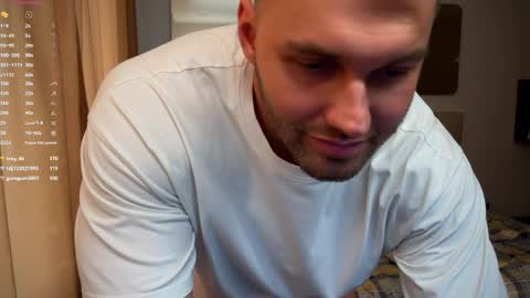 Snapshot of tasty_justin chatting on 12, 3, 2025 My shows 2100500 UTC3 online show from 12, 3, 2025