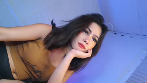 Snapshot of tasty_vannesa1928 chatting on 4, 3, 2025 Vannesa online show from 4, 3, 2025