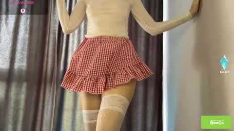 Snapshot of tastyvinni chatting on 11, 5, 2026 Veni online show from 11, 5, 2026