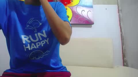 Snapshot of tati_latina24 chatting on 2, 10, 2025 tati_latina24 online show from 2, 10, 2025
