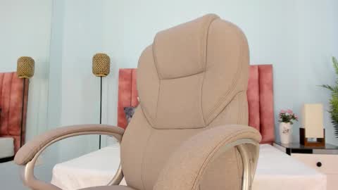 Snapshot of tati_saldarriaga chatting on 2, 3, 2026 Tati Saldarriaga online show from 2, 3, 2026