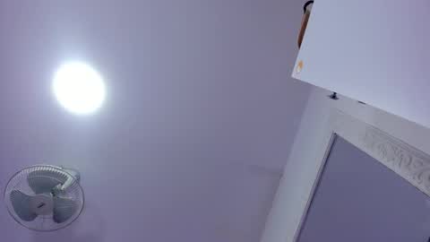 Snapshot of tatiana_arboleda chatting on 2, 10, 2025 tatiana_arboleda online show from 2, 10, 2025