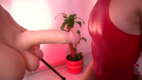 Snapshot of tatiana_monroe chatting on 7, 5, 2026 Hey Im Tatiana online show from 7, 5, 2026