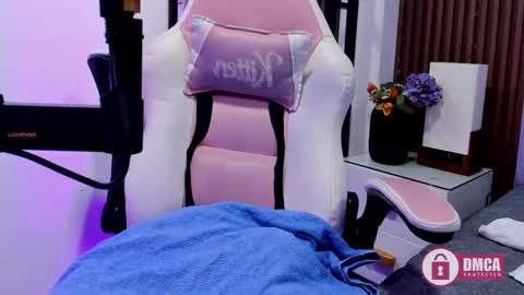 i am tatiana  online show from 19, 1, 2026